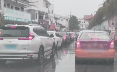 關(guān)于堵車說說9篇