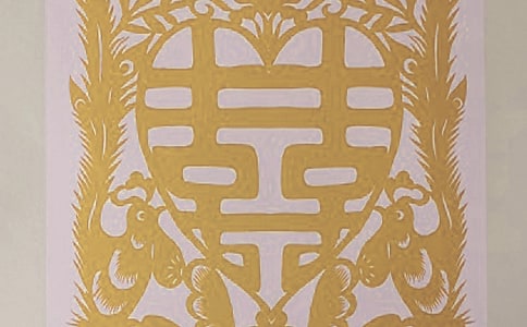 ��������������E