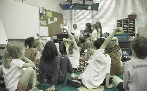 教師關(guān)愛(ài)學(xué)生心得體會(huì)